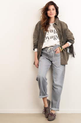 Look Sweater met tekst Malyn