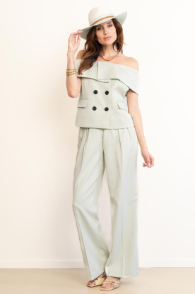 Look Off-shoulder top Ivanna
