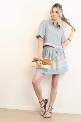 Look Linnen blouse met borduursels Lefkada