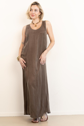 Club L'avenir |  Viscose blend maxi dress Aliza | brown 
