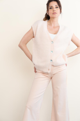 March23 |  Sleeveless angora cardigan Identity | zalm 