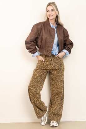 Est'Seven |  Wide leg jeans with leopard print Evi | animal print 
