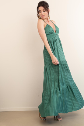 Look Dress with V-neck Wasta