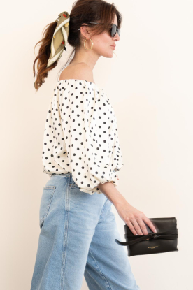 Little Soho |  Shawl with print Loves | dark green 
