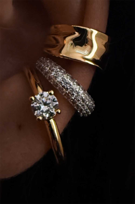 Billion Avenue |  14-carat gold-plated earring Hug Solitaire | gold 