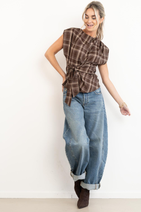Look Checkered top with knot detail