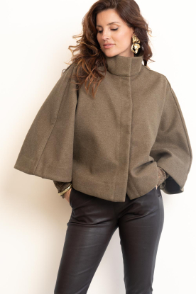 Club L'avenir |  Poncho Sady | brown 