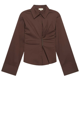Club L'avenir |  Pleated fitted blouse Sora | red brown 