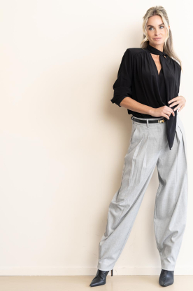 Look Silk blousewith scarf Juan