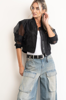 Haute L'Amitié |  Cropped bomber Jill | black 