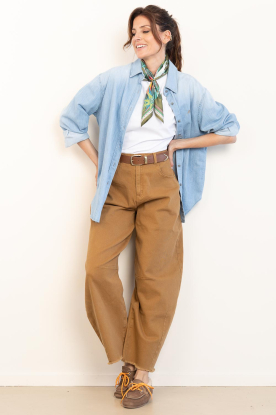Janice |  Barrel jeans Billy | camel 