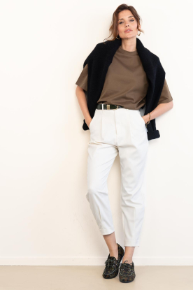 Look T-shirt with shoulder pads Tadura