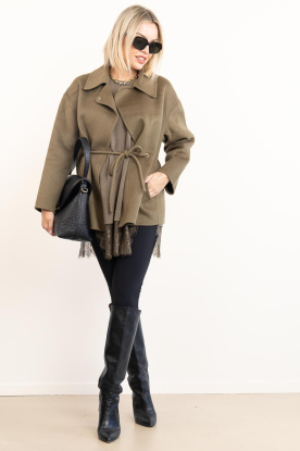 Look Wool jacket with tie belt Kam