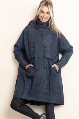 Deblon | Panterprint regenjas Romy | blauw 