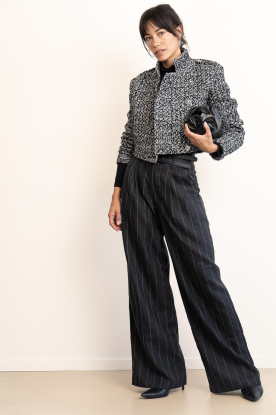 Look Bouclé cropped jacket Meantime