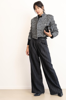 Look Bouclé cropped jacket Meantime
